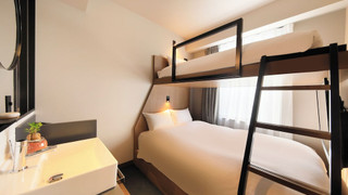 スタンダードダブルルーム+バンクベッド 禁煙