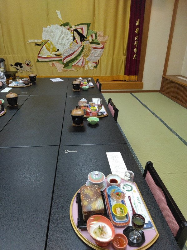 夕食は、個室で