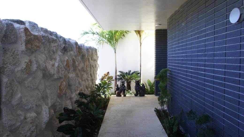 まるで海外リゾート♪
美しいヴィラへ / 3