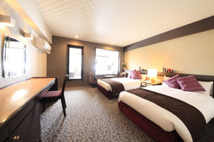 全室にシモンズ社製ベッドが用意