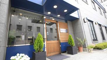 施設の入り口 / 19