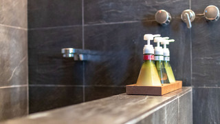 スーペリアホテルルーム(半地下階)