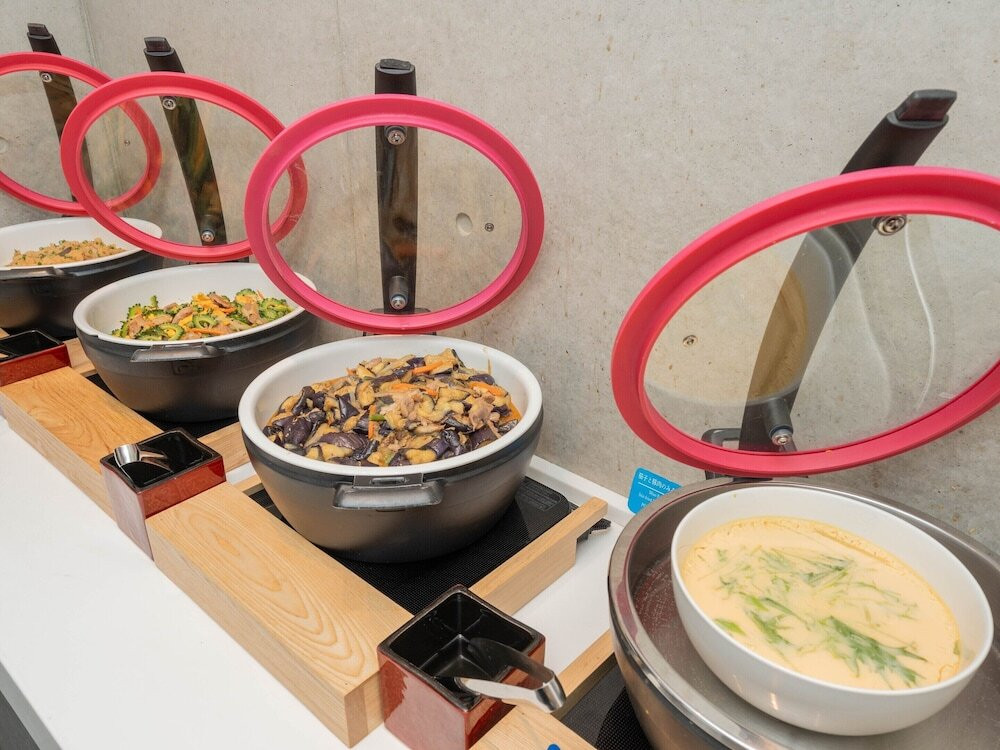 朝食