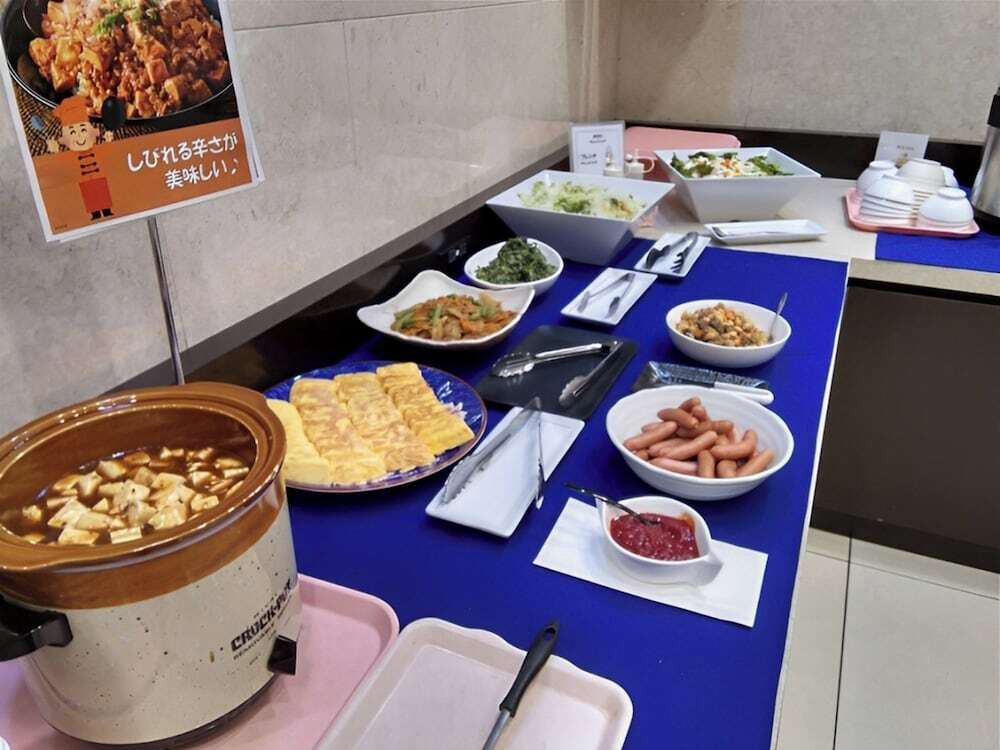 朝食
