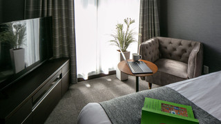 デラックス ツインルーム シングルベッド 2 台