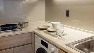 レジデンスツインルーム 禁煙 セミダブルベッド2台 (36平米)