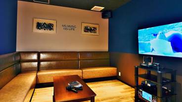 カラオケ ルーム / 15