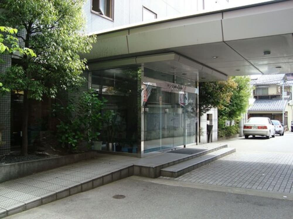 施設の入り口