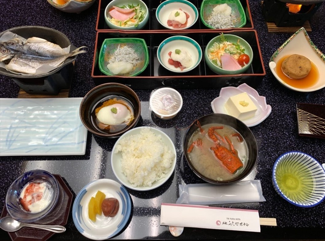 omaru_cafe_tripさんの写真 / 1