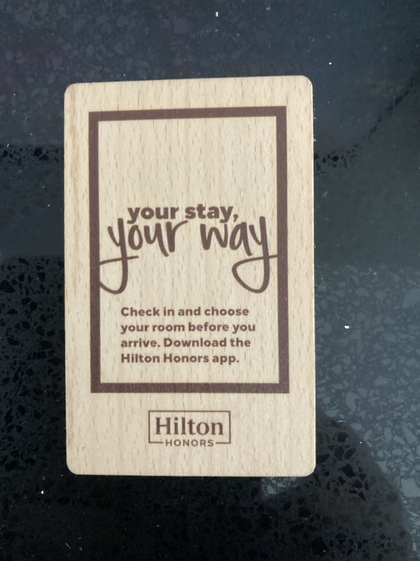 カード木製でおしゃれでエコ