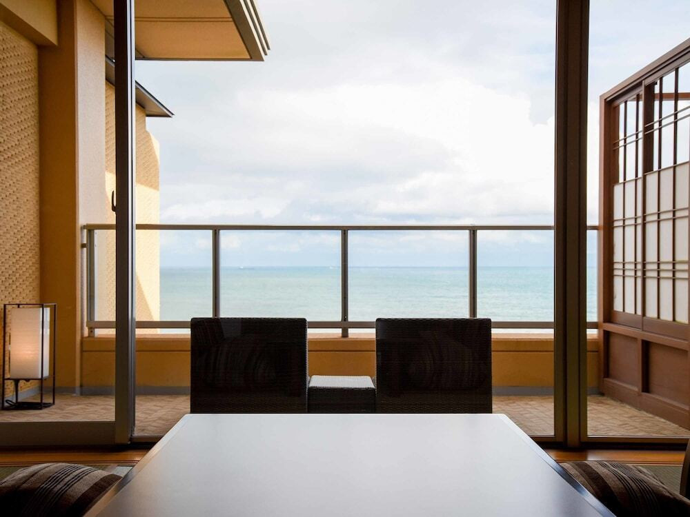 1.完璧な癒し空間で心もカラダも生き返る「別邸 海と森」3483111