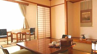 １０畳（ユニットバス付き） [和室]