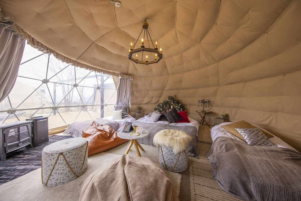 かわいいベル型テントに泊まる、九州最大級のグランピング施設3906969