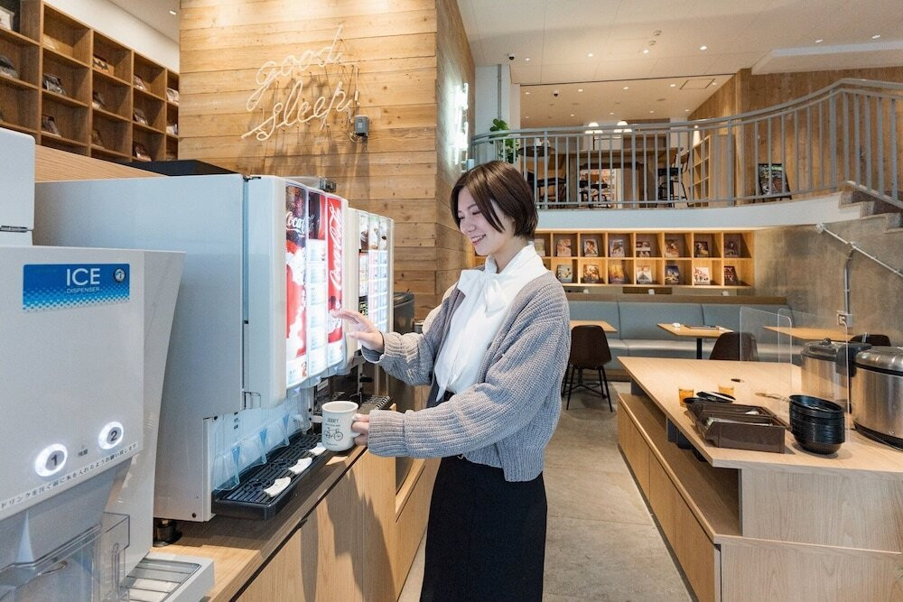 ロビーラウンジ