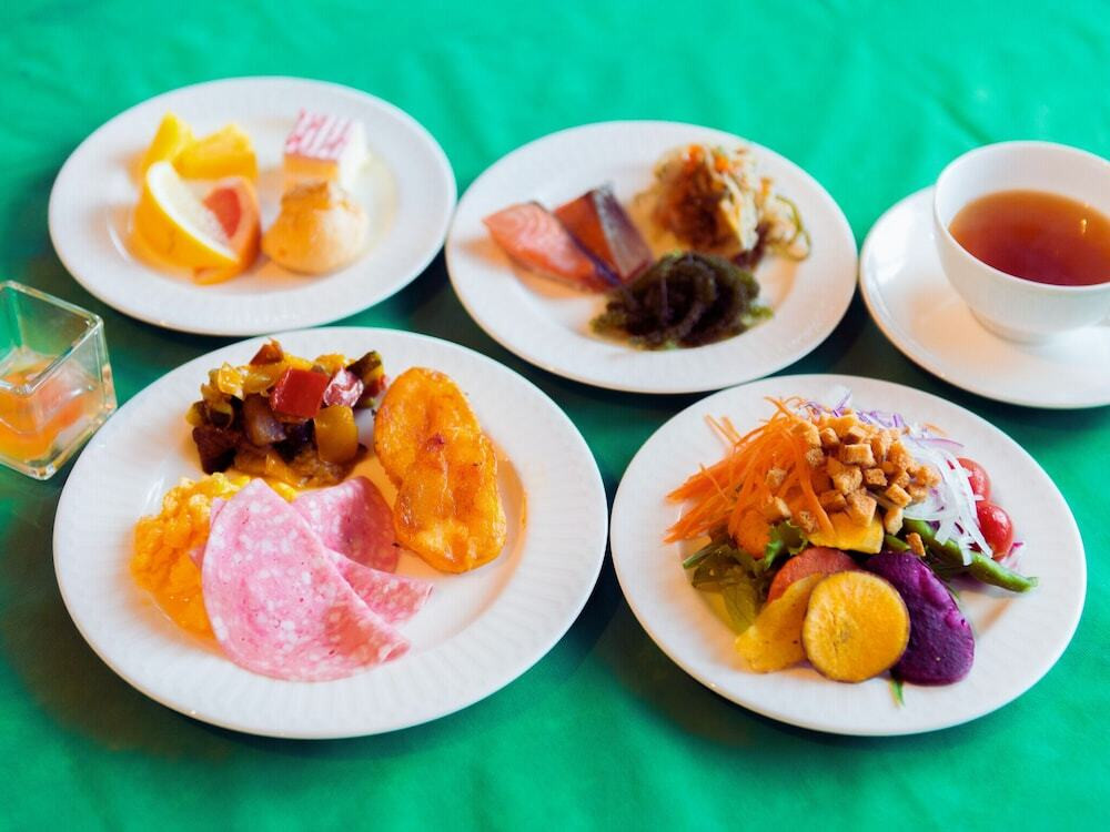 朝食ビュッフェ