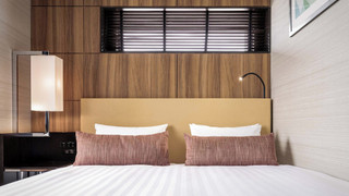 コーナーダブルルーム 禁煙