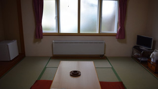 和室 (トイレなし) 山側［6畳～8畳］