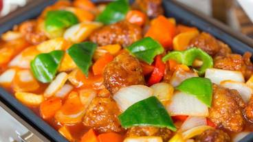 食事・飲み物 / 3