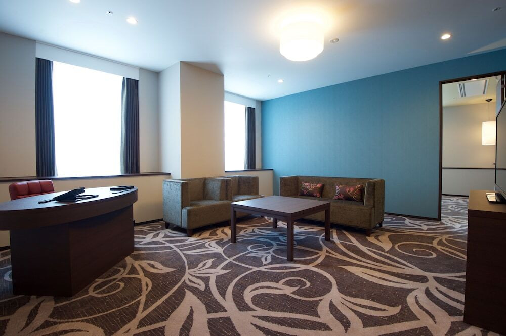 ブッフェレストランで優雅な朝食。心も身体も満たされるホテル3409149