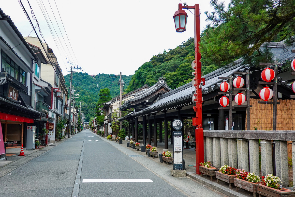 自然に囲まれた城崎温泉