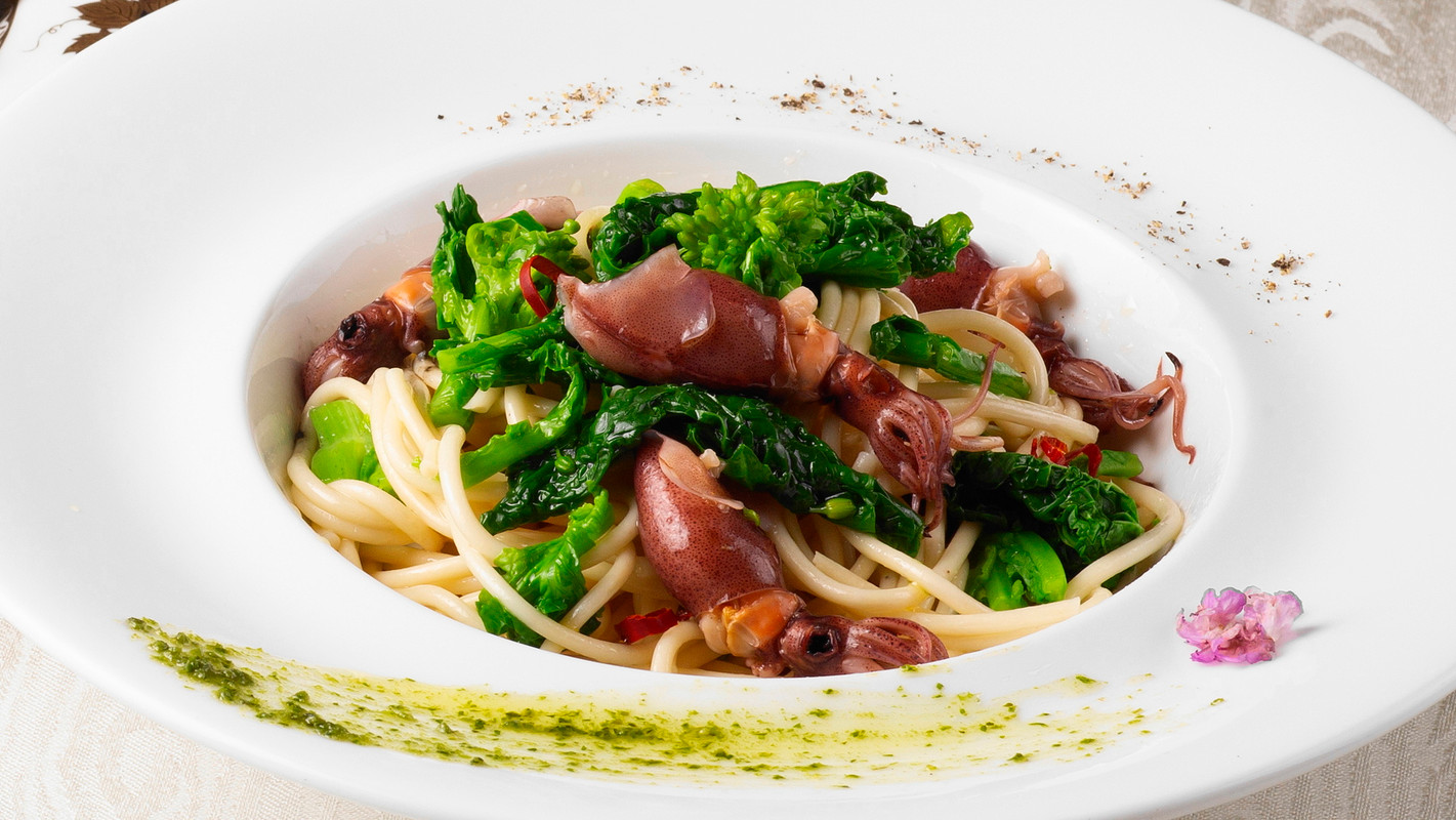 酒房「龍宮」料理一例①