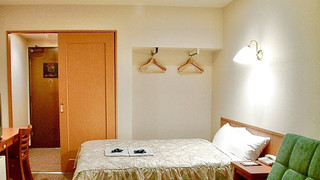 ダブルルーム 禁煙 (1)