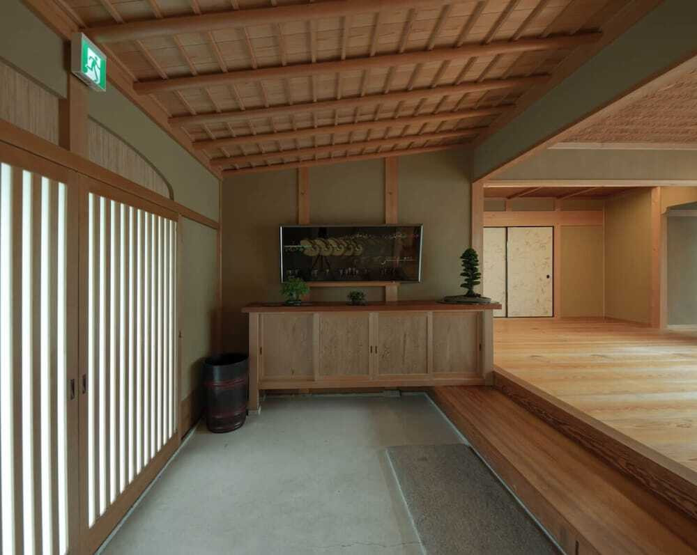 内部エントランス