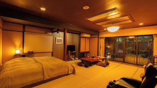 和室 ローベッド & 露天風呂付