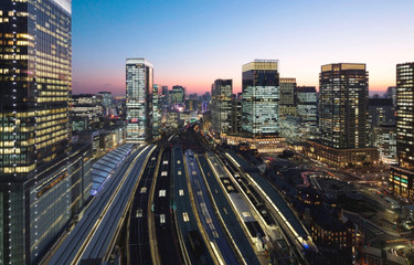 Relax with a Great View of Passing Trains at these 12 Tokyo Hotels