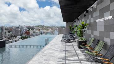 インフィニティ・エッジ・プール / 1