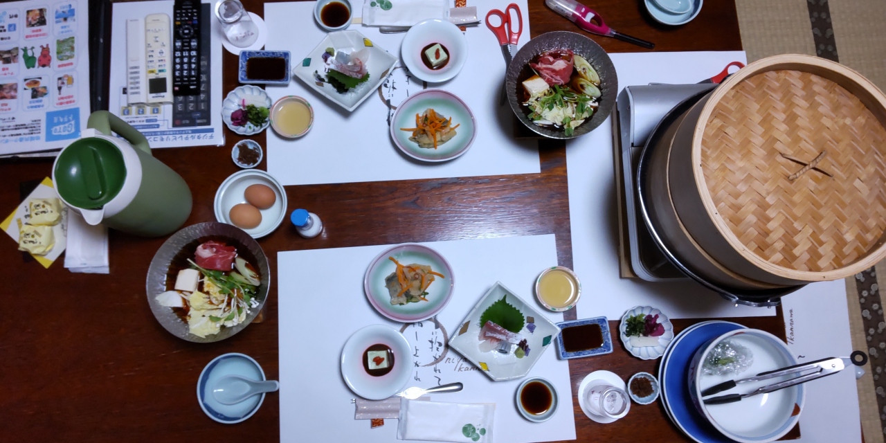 食事の一部、メインは蒸篭蒸