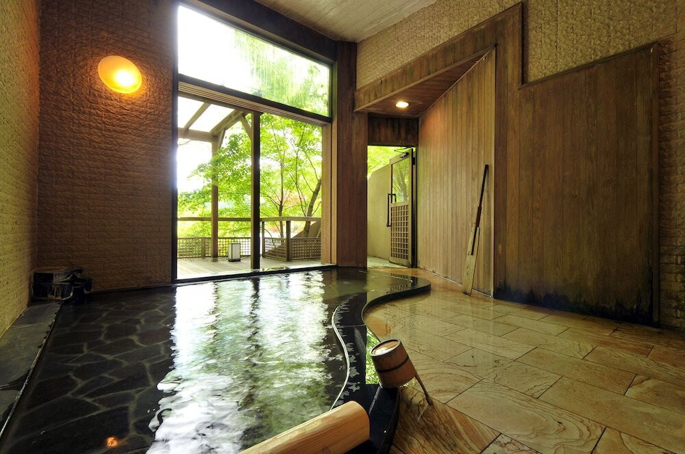 4つの源泉をブレンドしたかけ流しの温泉を全室で楽しめる！3414784