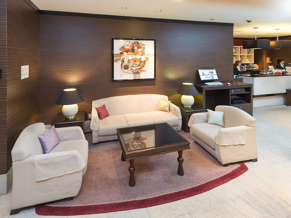 ロビーラウンジ