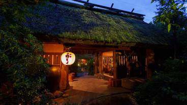 施設の入り口 / 14