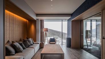 2ベッドルーム スイート リビング / 4