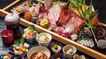 食事・飲み物 / 6