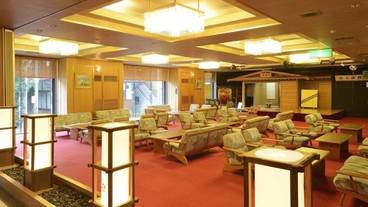 ロビー応接スペース / 3