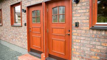 施設の入り口 / 4