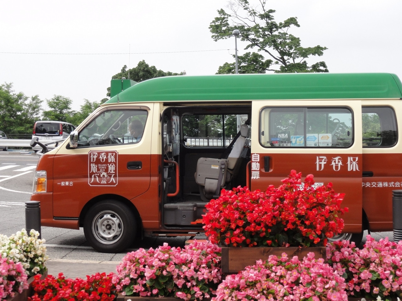 温泉街を周遊する「伊香保タウンバス」が便利！3389686