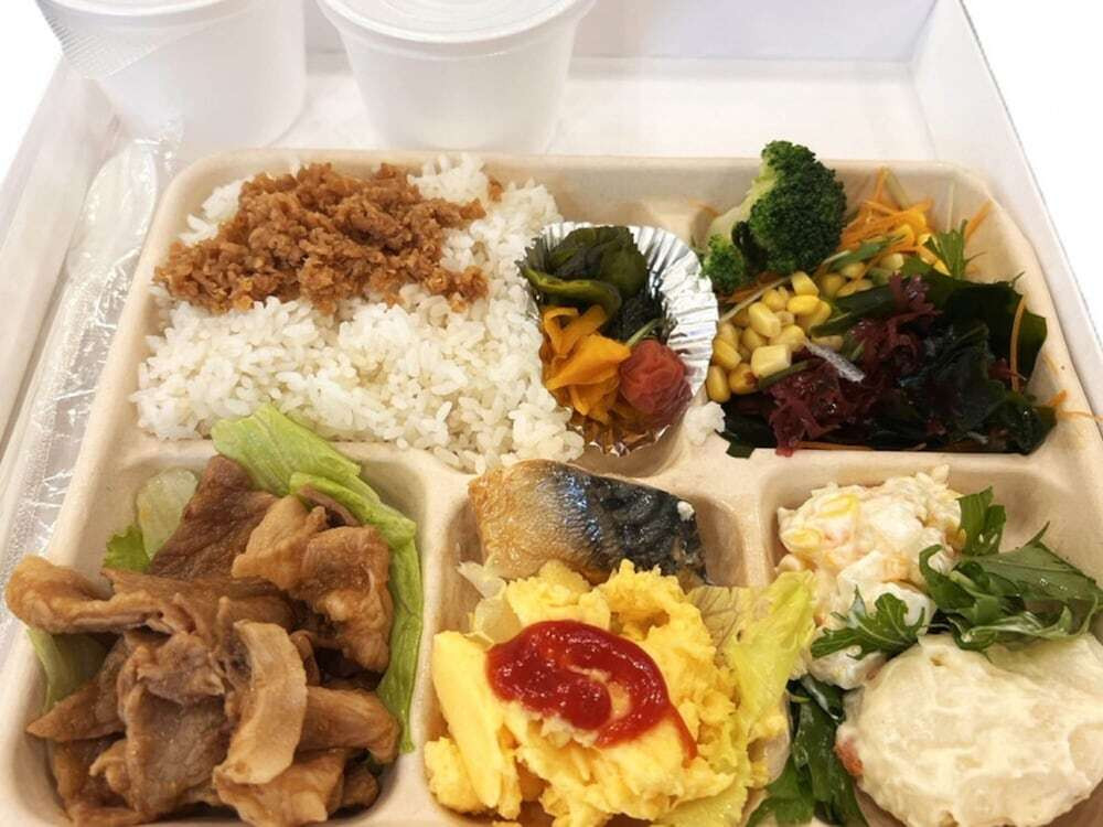 朝食