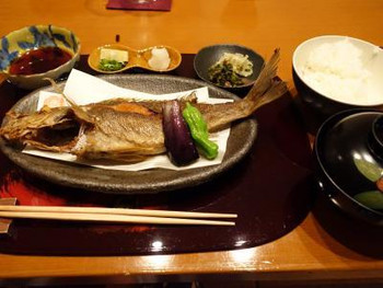 雄大な景色に癒されるデザイナーズ旅館3500514