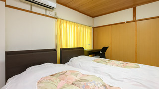 ツインルーム 共用バストイレ 禁煙