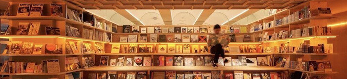 【全国】読書ができるブックホテル8選｜一人旅は本が読める宿で