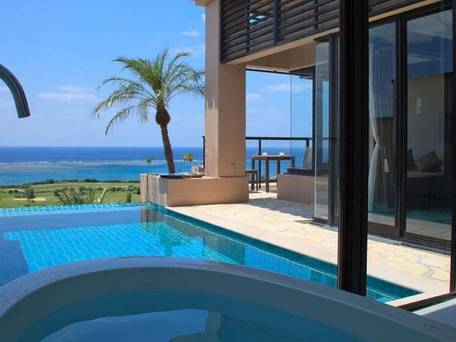 シギラベイサイドスイート アラマンダ（宮古島） / 3