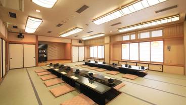 旅館のお食事処 / 11