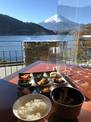 「風のテラスKUKUNA」 料理 163321250 富士山を眺めながら朝食