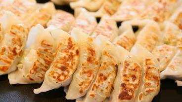 ビュッフェ 餃子 / 2