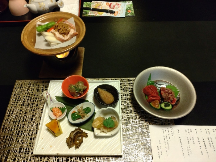 山菜やキノコなどは、スタッフや若旦那自らが収穫しているのだそう。採れたての自然の恵みは格別