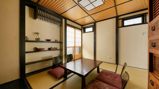 町家一棟貸し (ベッド+布団)