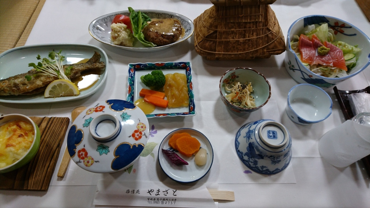 高千穂観光にも便利。リーズナブルで居心地の良いお宿3412716